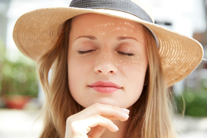 Prevencao do Melasma - 10 maneiras práticas e fáceis de como reduzir as rugas do rosto
